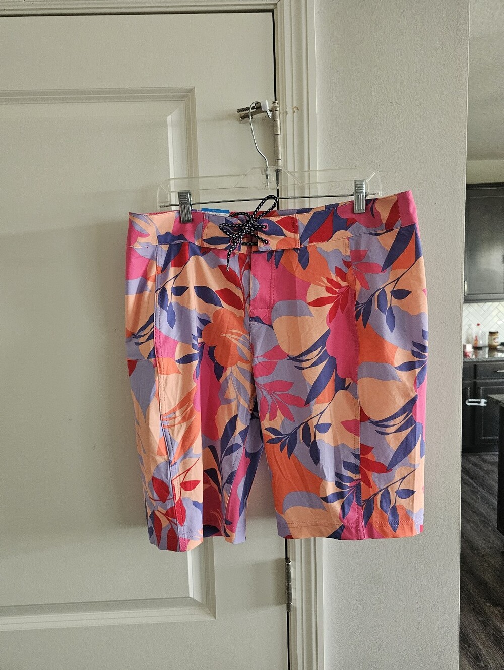 Columbia Floral Board Shorts - Picture 2 of 5